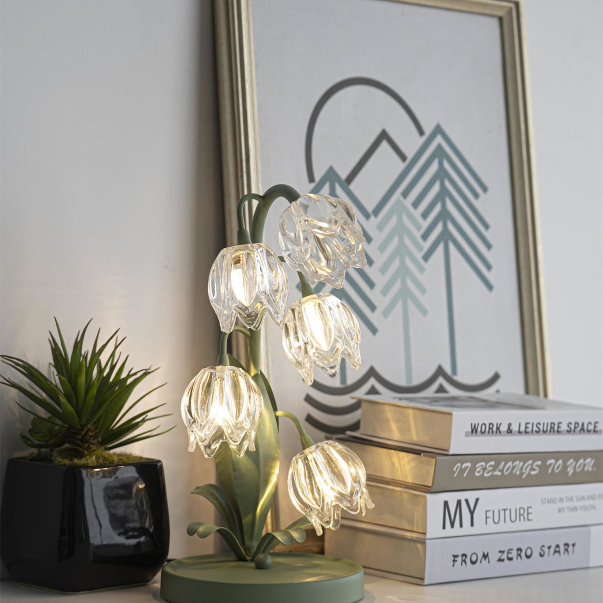 Contemporary Glass Table Lamp With USB Power for Living Room and Bedroom — Greenwich Home & Living