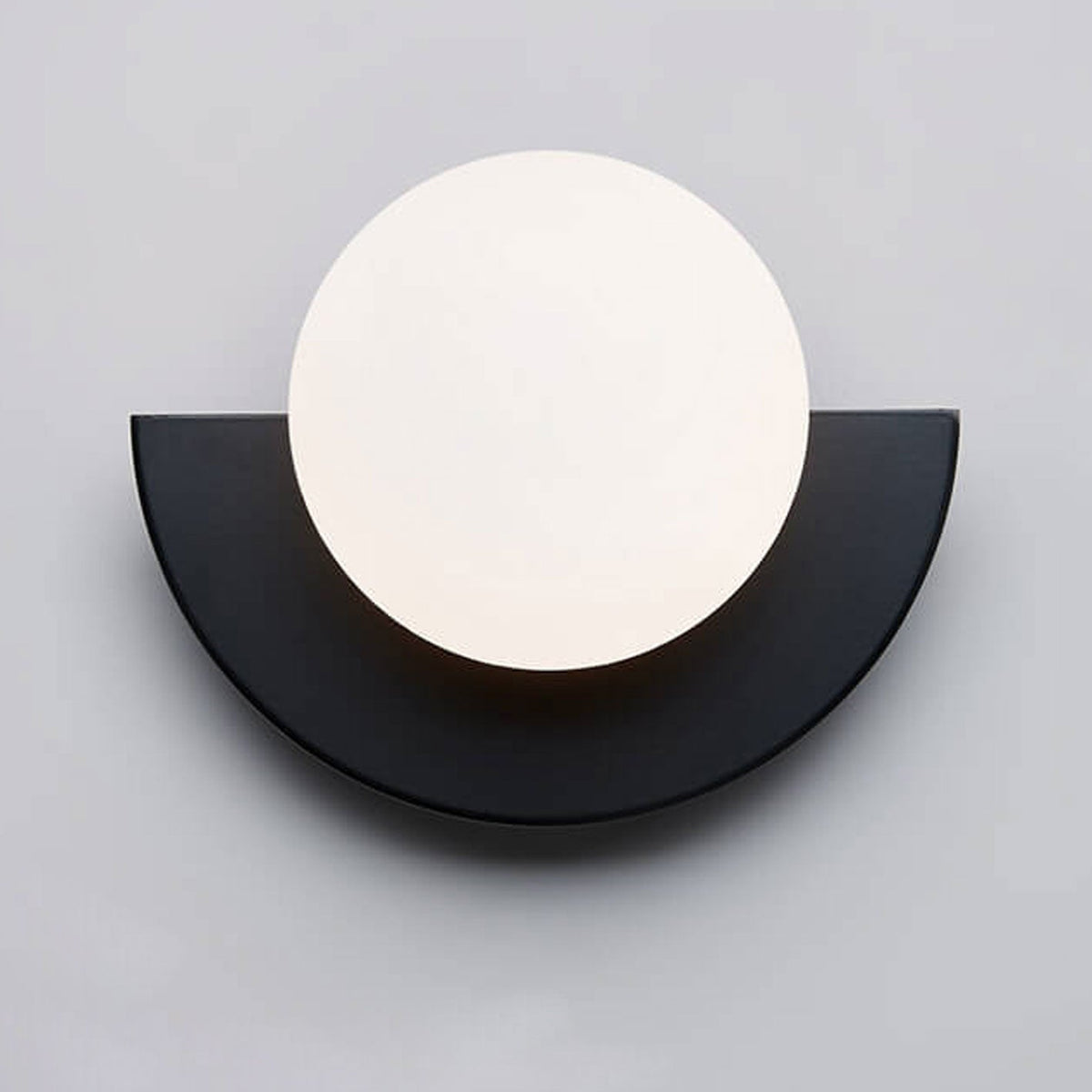 Modern Metal Wall Sconce for Living Room and Bedroom — Greenwich Home & Living