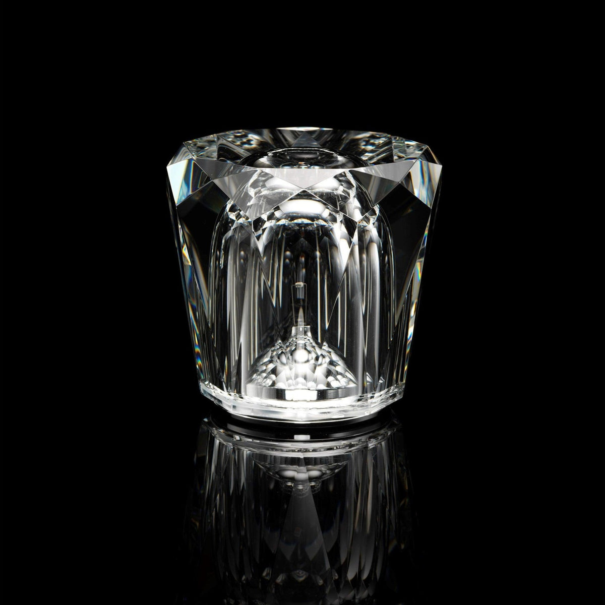 Modern Crystal Table Lamp With Warm Glow For Living Room and Bedroom — Greenwich Home & Living